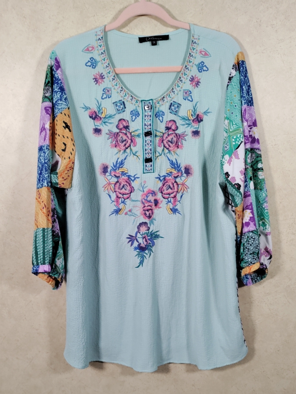 H110 Calesas Aqua Mixed Media Embroidered Tunic Blouse 1X
